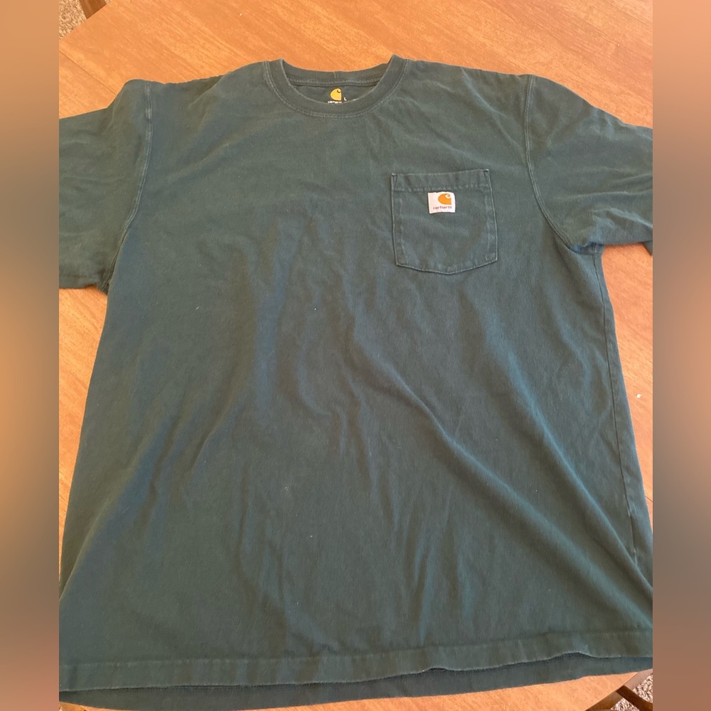 Men’s large Carhartt Original fit Tshirt in Hunter Green